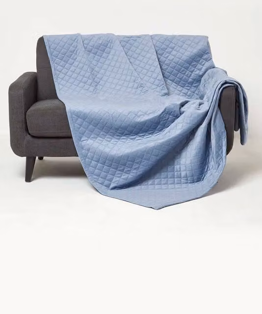 Homescapes Diamond Quilted Velvet Throw in Blue, W: 150 cm, L: 200 cm