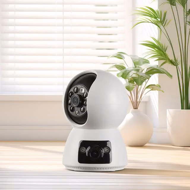 Livingandhome Smart Security Camera in White and Black