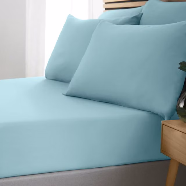 Catherine Lansfield So Soft Non Iron Microfibre Fitted Sheet in Duck Egg Blue, 140 x 200 cm