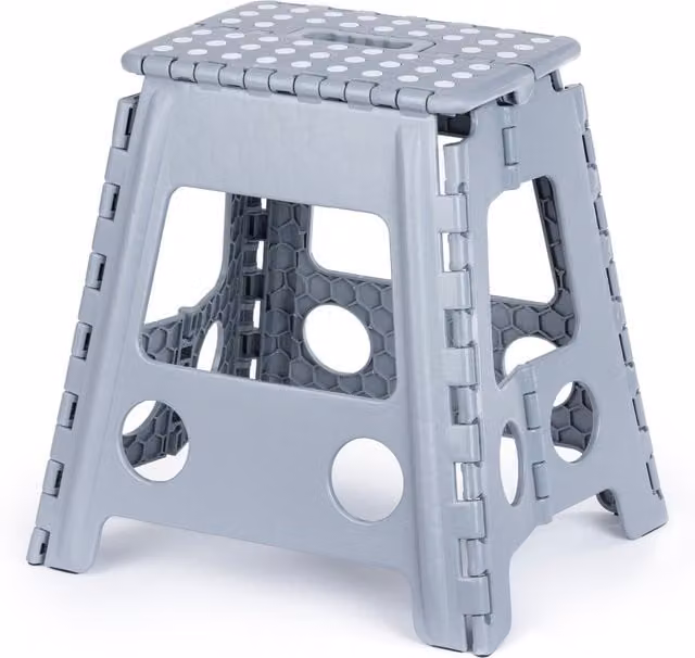 Livivo Foldable Plastic Step Stool in Grey