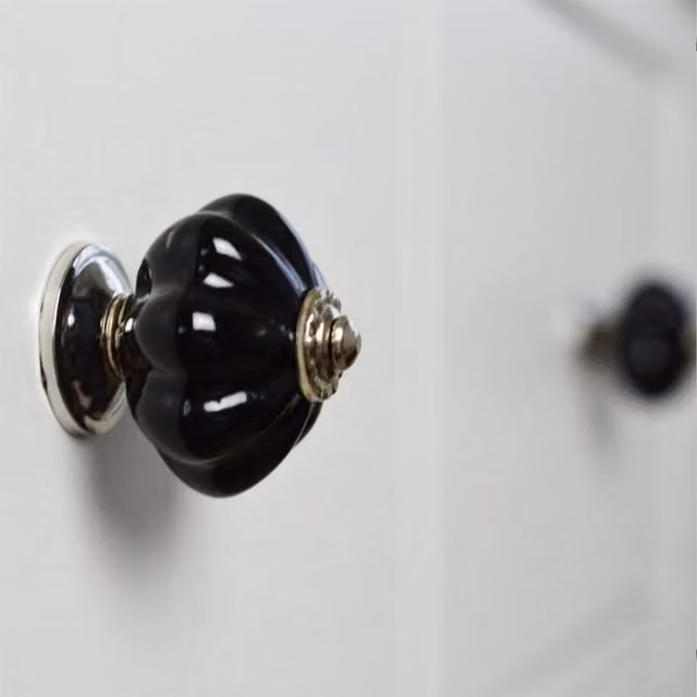 Nicola Spring Polished Black Ceramic Knob Set of 6 – 1