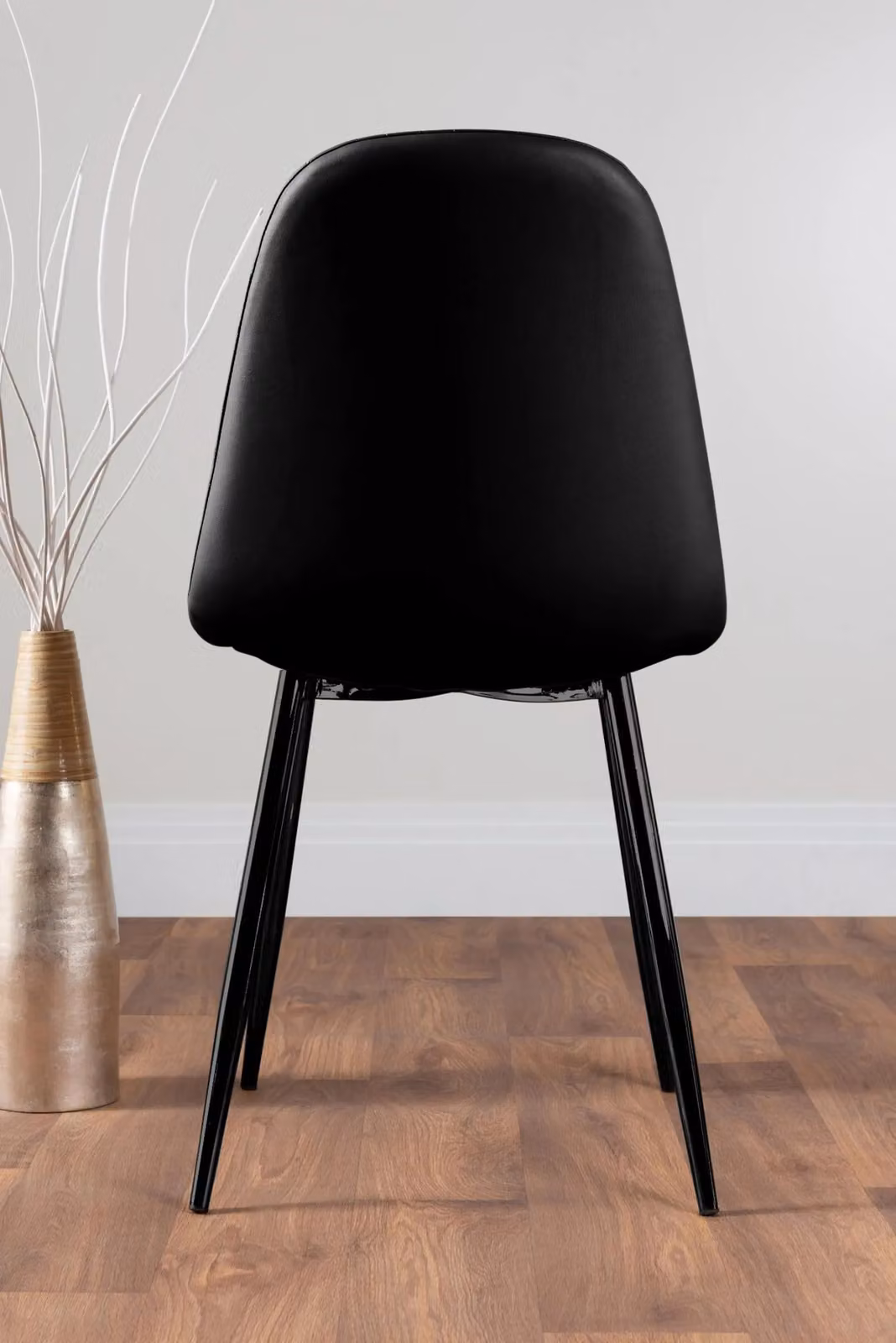 FurnitureboxUK Santorini Brown Round Dining Table and 6 Corona Black Leg Chairs, Diameter: 120 cm, Height: 75 cm – 4