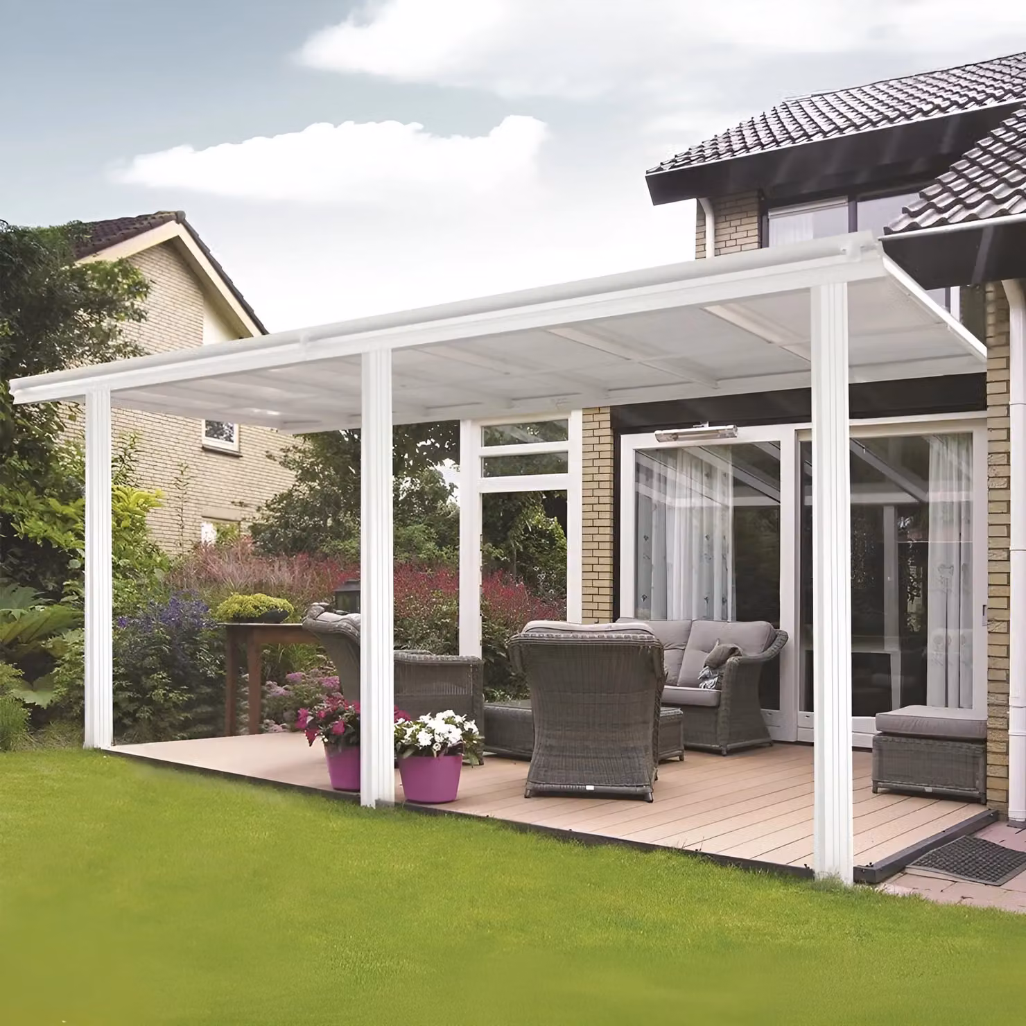 Primrose Living White Lean-to Garden Veranda Canopy Pergola with Polycarbonate Roof, W: 434 cm, D: 300 cm, H: 258 cm – 2