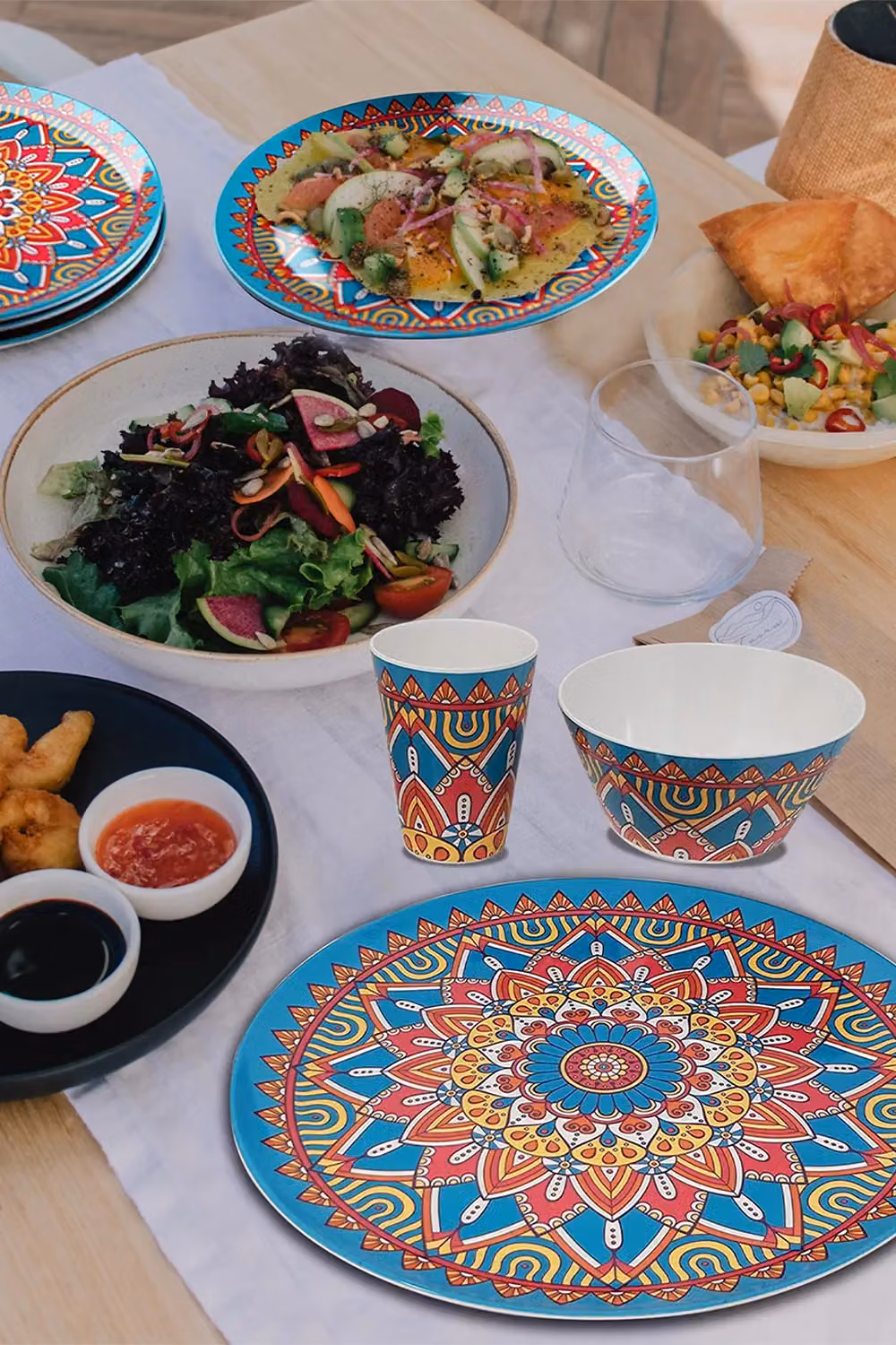 Neel Blue 16 Piece Melamine Dinner Set with Geometric Swirl Design in Blue and Multicolour – 5