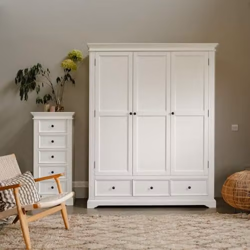 Statement Furniture Gainsborough Triple Wardrobe in White with 3 Doors, 3 Drawers, Internal Shelves and Hanging Rod, H 200 cm x W 160 cm x D 62 cm