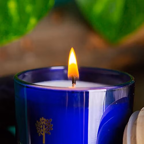 Nicola Spring Patchouli & Rosewood Scented Soy Wax Candle in Blue Glass, 130g – 5