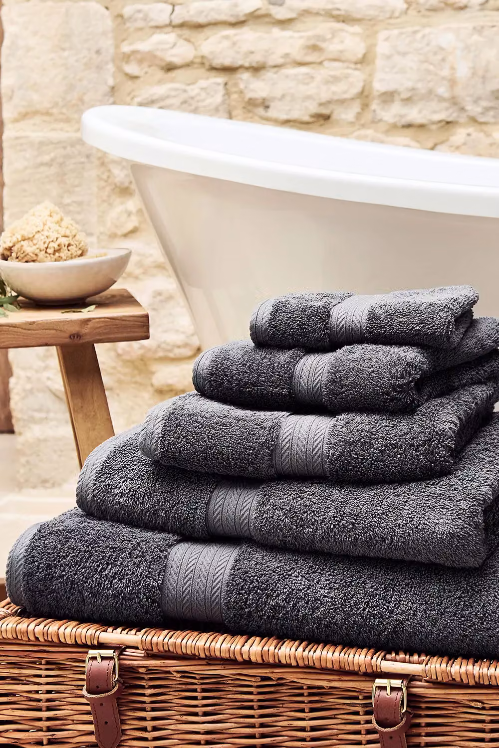 Christy Renaissance 8 Piece Egyptian Cotton Towel Bale in Dark Grey, 675gsm – 2