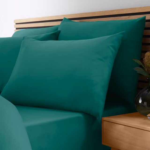 Catherine Lansfield So Soft Non-Iron Microfibre Fitted Sheet in Petrol Blue, 200 x 200 cm
