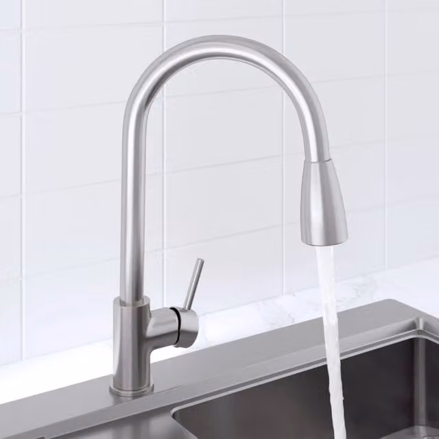Moritza Single Lever Kitchen Mixer Tap with Pull Out Swivel Spout and Spray Function in Brushed Steel