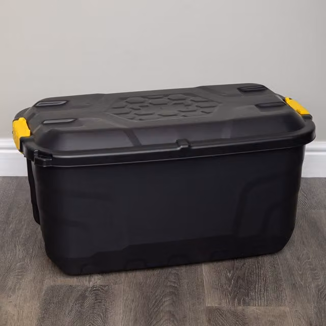 Samuel Alexander 75L Heavy Duty Lockable and Stackable Storage Chest on Wheels with Clips in Black and Yellow, W/D/H: 42.0 x 40.0 x 42.0 cm – 1