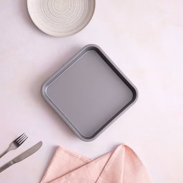 Betterware Essentials Non-Stick Carbon Steel Square Brownie Tin, Silver, 23 cm – 1