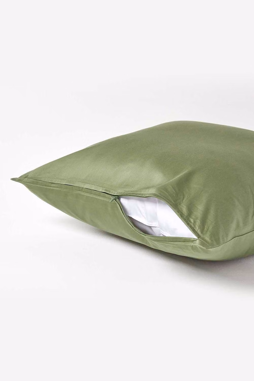Homescapes Green Mako Sateen Combed Cotton Pillowcase, 40 x 40 cm, 400 TC – 2