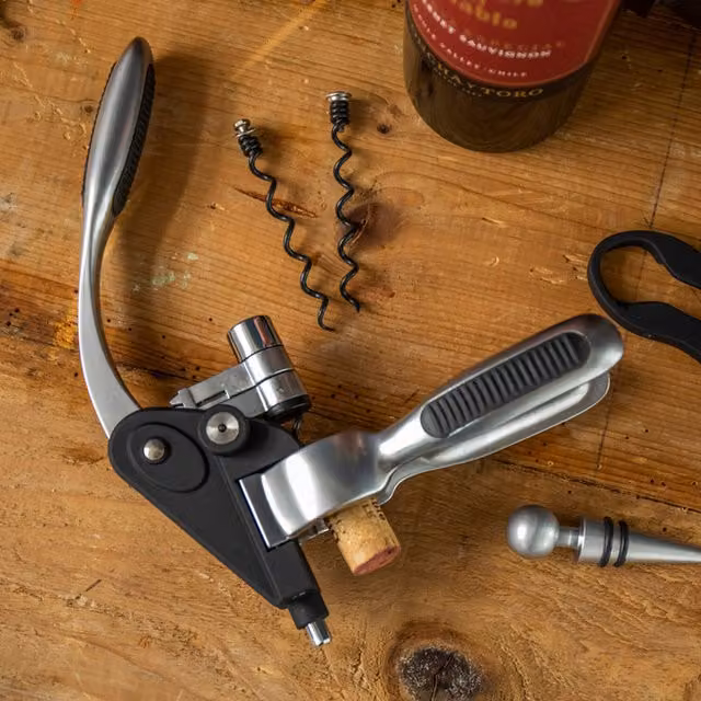 BarCraft Deluxe Lever-Arm Corkscrew Gift Set in Black with Stainless Steel Foil Cutter and Ergonomic Grip