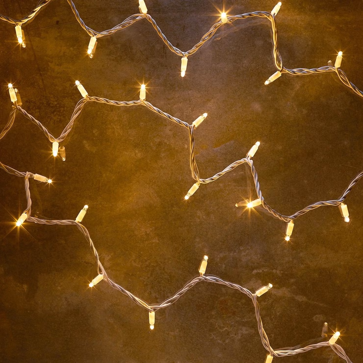 Pro Connect Warm White LED Connectable String Lights with White Cable, 95m
