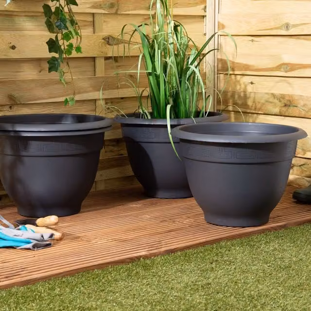 Wham Bell Pot 4 Pack Round Plastic Garden Planters, Grey, Diameter: 44 cm