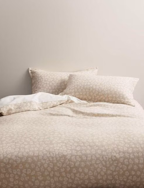 M&S Pure Cotton Leopard Jacquard Reversible Bedding Set, Beige and Multicolour, W: 140 cm, L: 200 cm