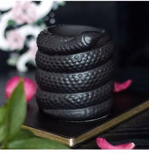 KDMD Black Ceramic Snake Oil Burner and Wax Warmer with Animal Print Design