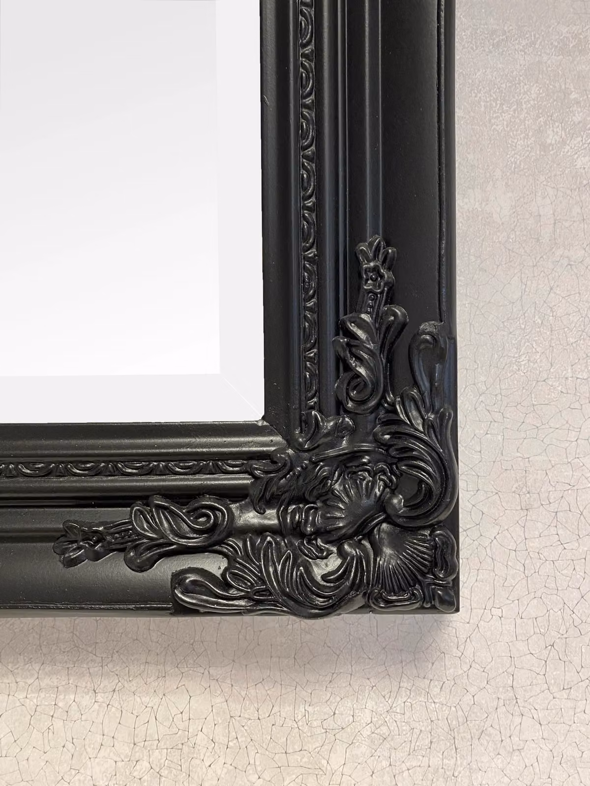 Downton Interiors Antique Style Black Wood Frame Rectangular Wall Mirror with Bevelled Glass W: 53 cm, H: 43 cm – 3