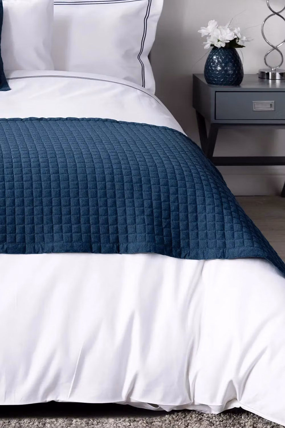 Belledorm Crompton Quilted Bed Runner in Blue, W: 220 cm, D: 70 cm – 4