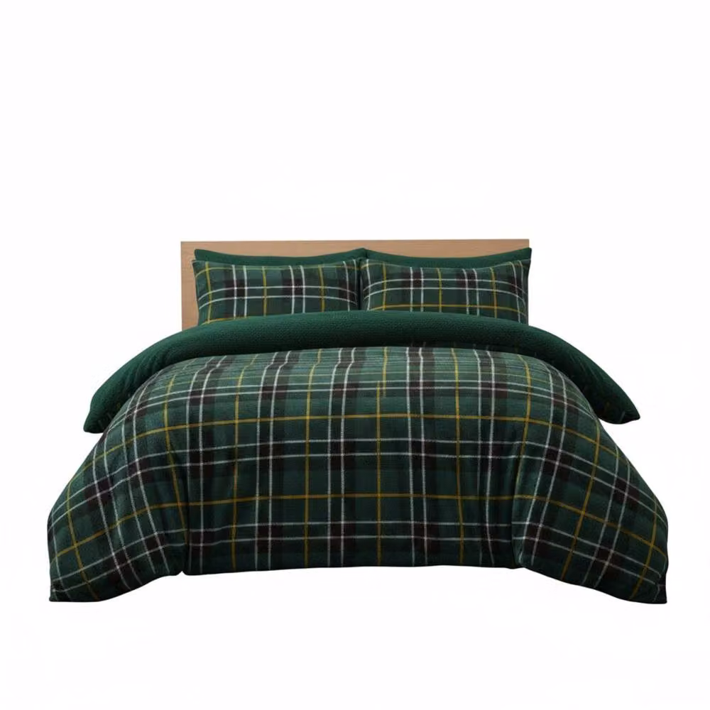 Snug City Reversible Green Tartan Check Fleece Duvet Cover and Pillowcase Set, W: 200 cm x H: 200 cm – 2