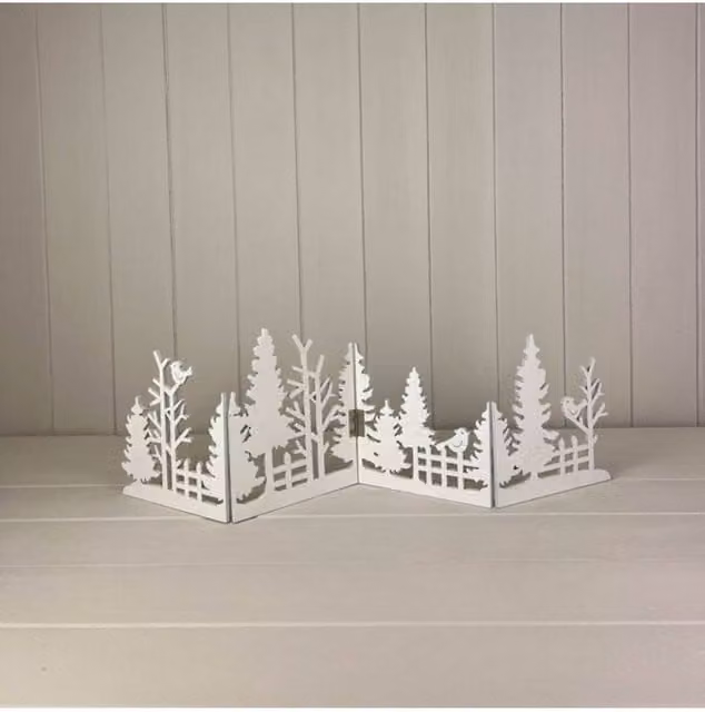 KDMD White Wooden Christmas Scene Tabletop Display