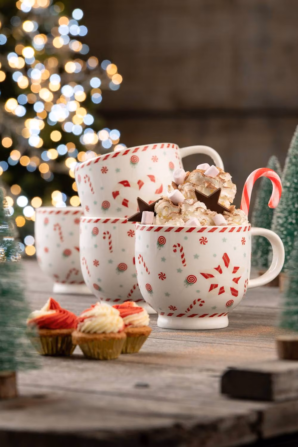 Belleek Living Peppermint Striped Party Set of 4 Multicolour and White Mugs – 2