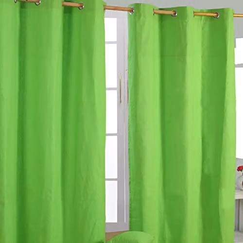 HOMESCAPES Green Plain Eyelet Curtain Pair, W: 137 cm, H: 228 cm