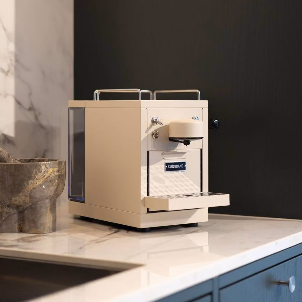 Sjöstrand The Original Capsule Coffee Machine, Beige – 3