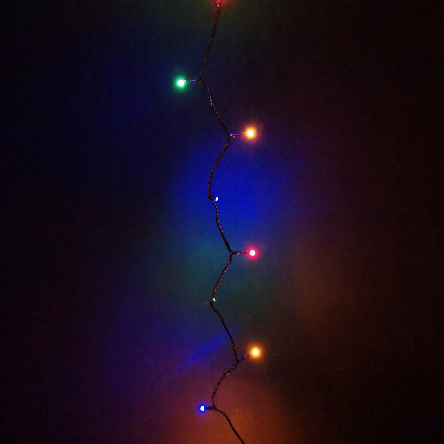 Samuel Alexander 200 LED Multicoloured Christmas String Lights with Timer, 16m, Mains Operated for Indoor and Outdoor Use – 3
