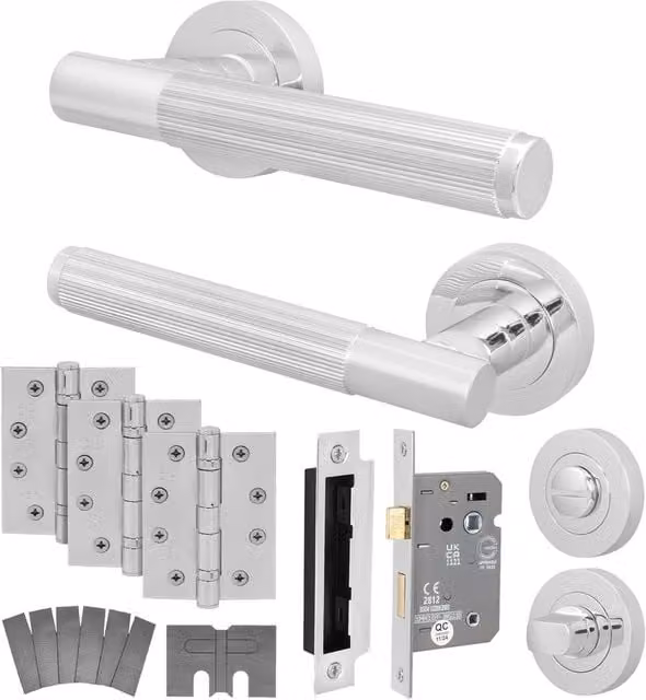 AFIT Polished Chrome Fire Door Handle and Bathroom Lock Set with Hinges in Silver – 1