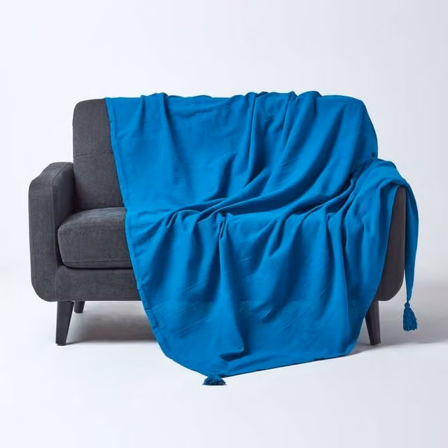 Homescapes Cotton Rajput Ribbed Woven Throw in Petrol Blue, Width: 360 cm