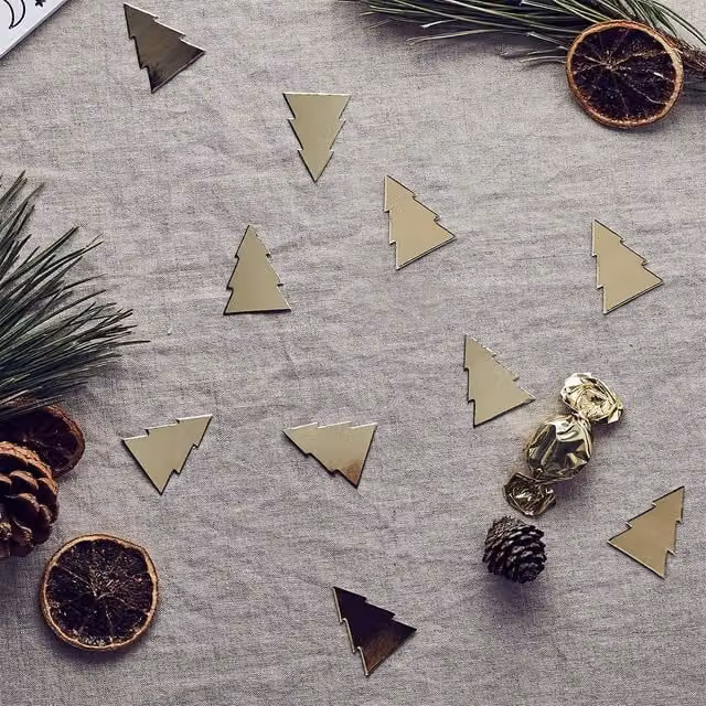 Club Green Gold Christmas Tree Tabletop Confetti Scatter 10g