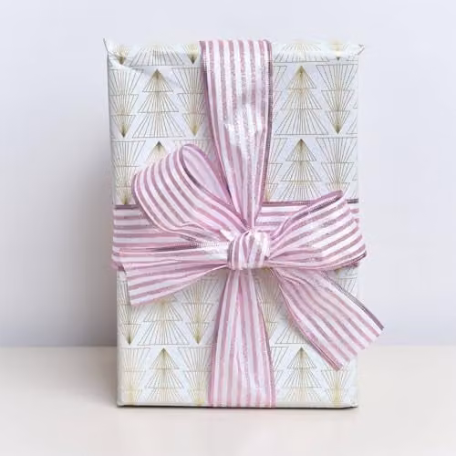 Melody Maison Pink and White Vertical Striped Wired Ribbon Garland for Christmas