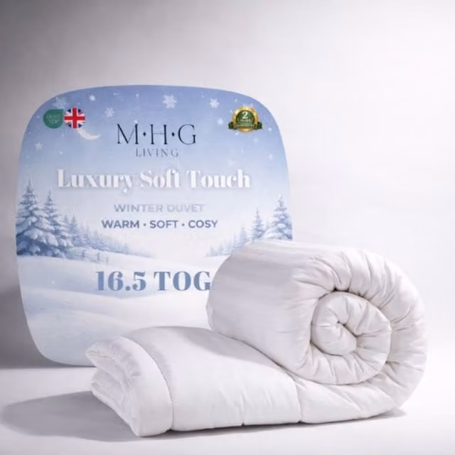 MHG Living White Winter Hollow Fibre Box Duvet with Satin Stripe Microfibre Finish