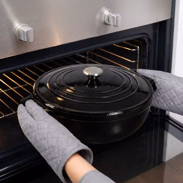 Toque Black Enamelled Cast Iron Self Basting Dutch Oven Casserole Pot