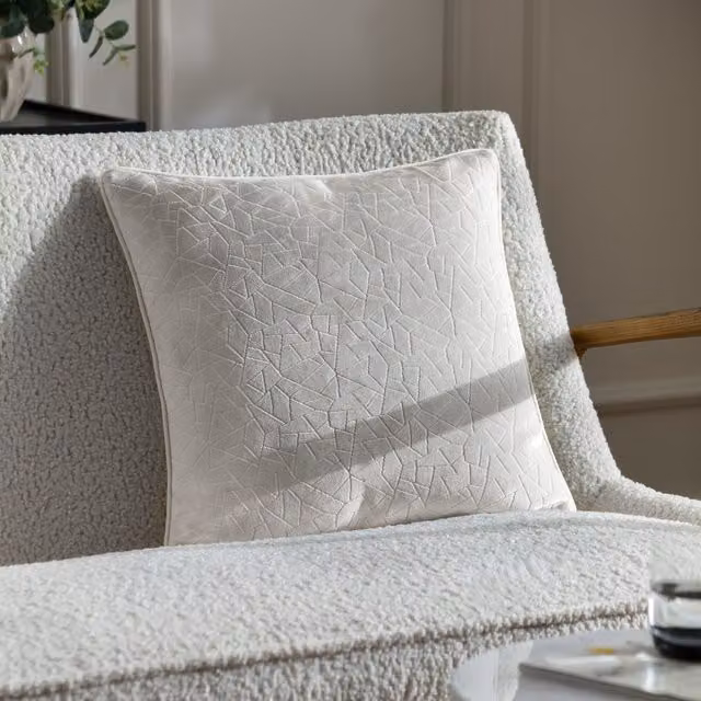 HOEM Malans Cut Velvet Piped Cushion in Beige, W/D/H: 45 x 45 x 45 cm – 3