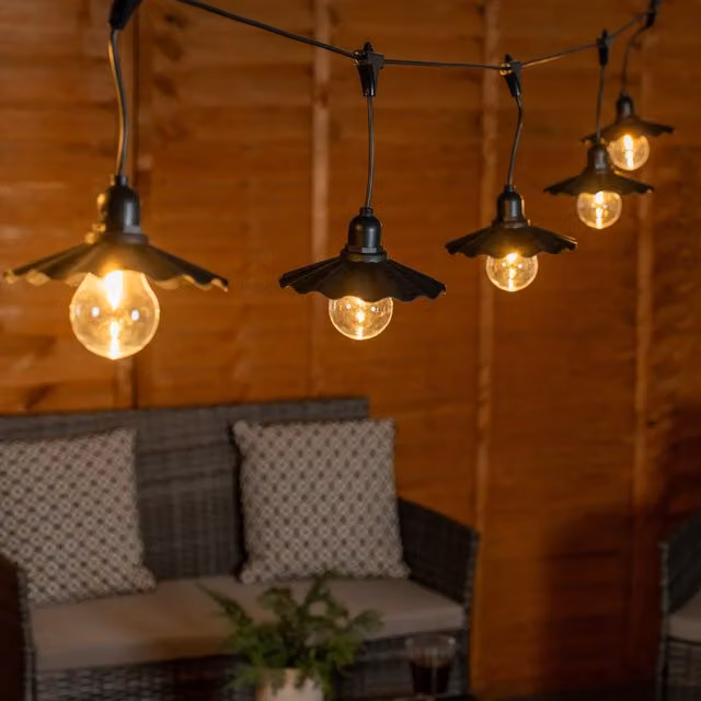 ValueLights 6 x Battery Operated Outdoor Warm White Dome String Lights with Timer, Black