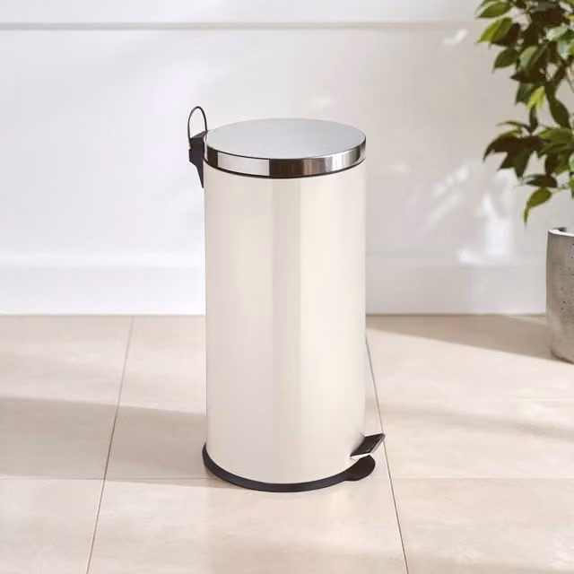 Orsina 30 Litre Pedal Bin with Soft Close Lid and Removable Inner Bucket in Silver, White or Black