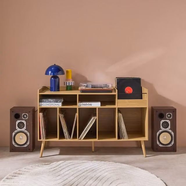 Sweekeec Scandinavian Style Vintage Vinyl Media Unit in Light Brown Wood Effect, W: 130 cm