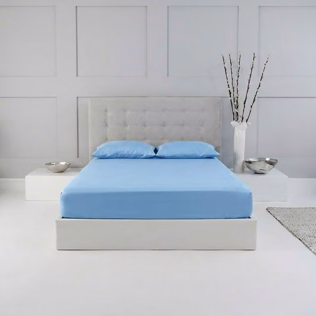 Home Sweet Home UK Snug City Double Fitted Sheet, Light Blue Polycotton, Depth: 25 cm, W/D/H: 140 x 200 cm – 1