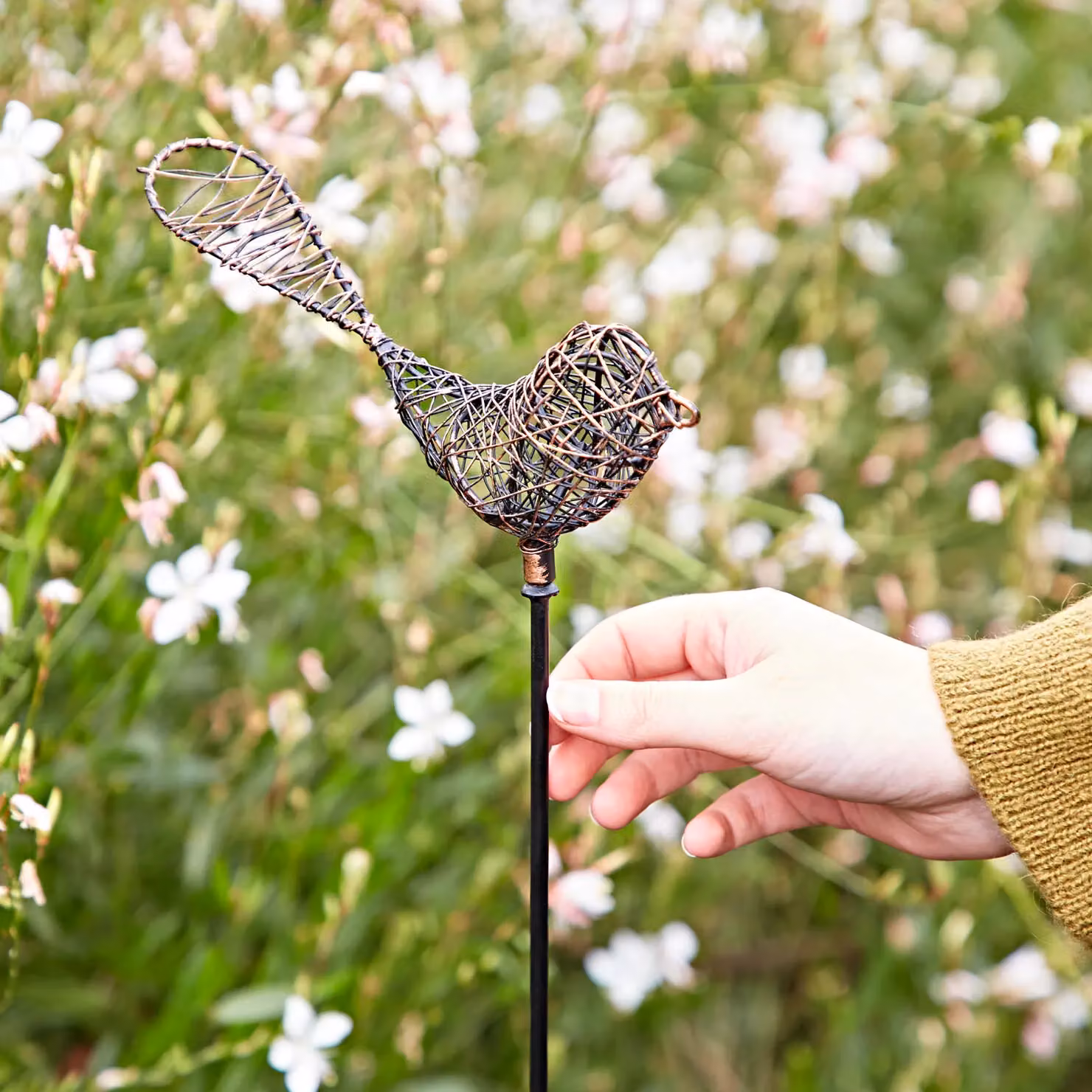 Paper High Metal Bird Garden Stake Decoration in Bronze – 2