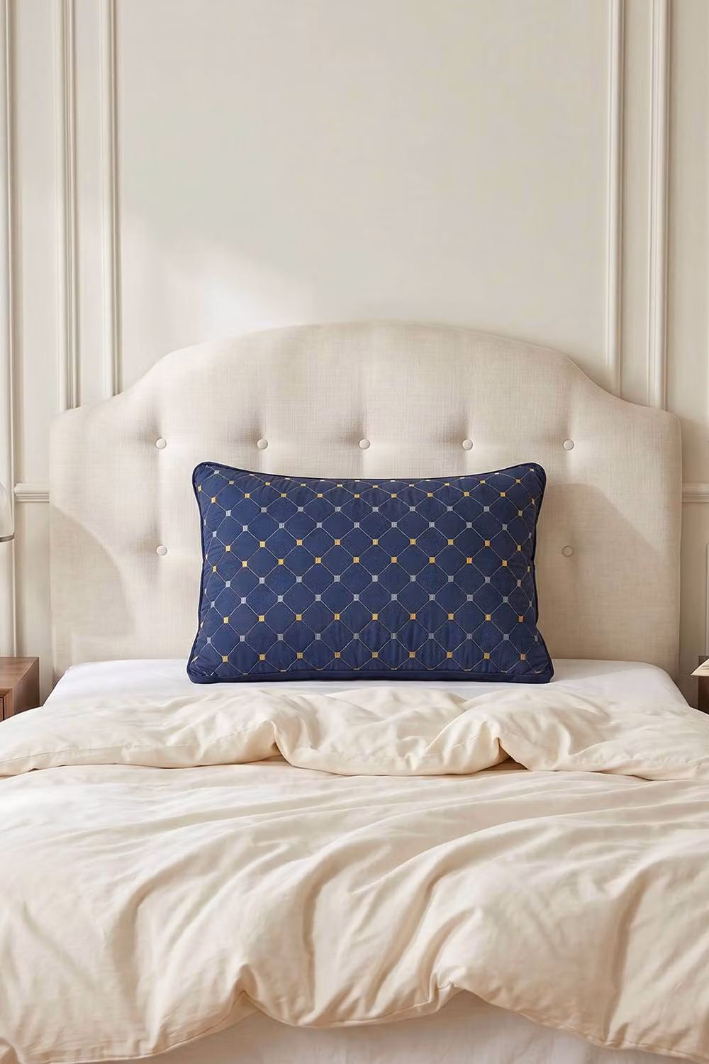 Living and Home Breathable Plush Rectangular Pillow Insert for Back, Stomach and Side Sleepers in Blue – 4
