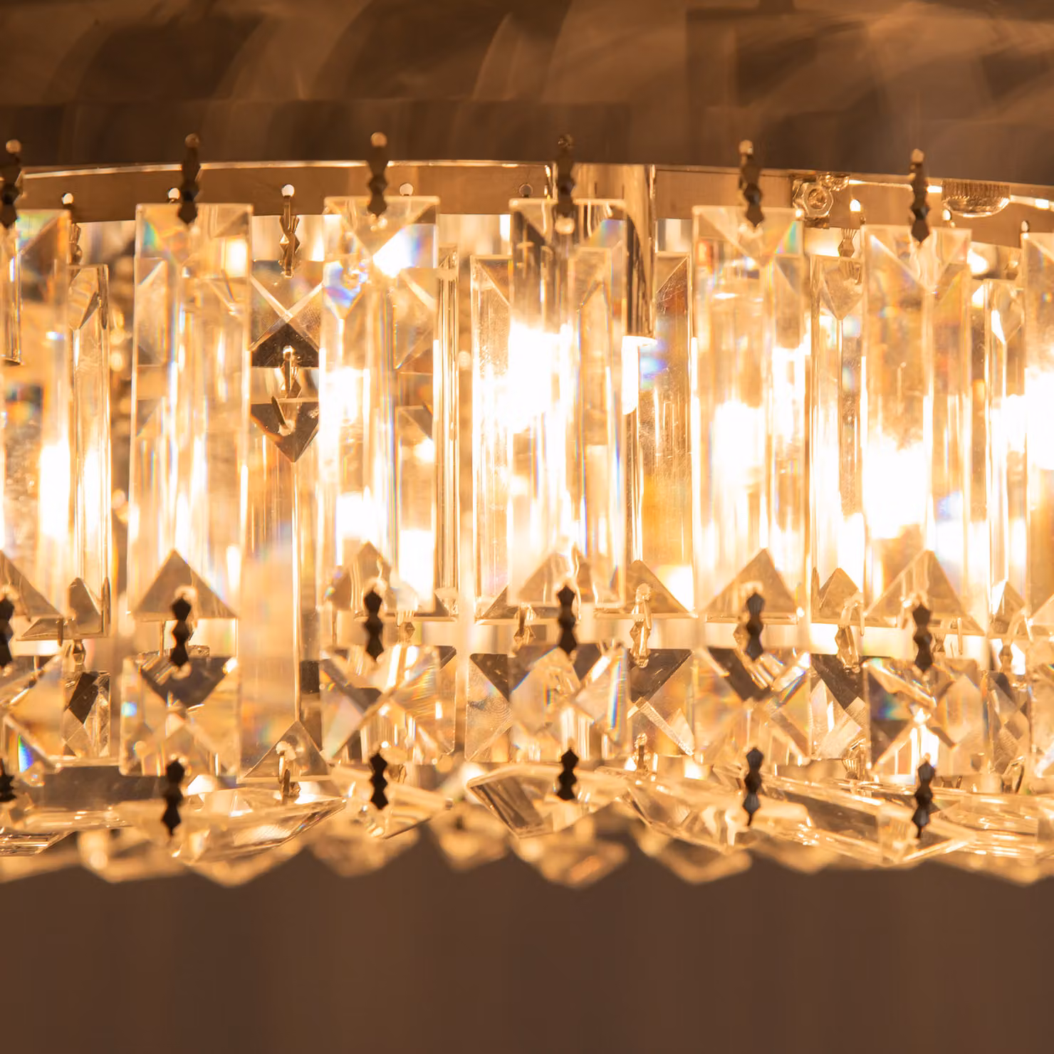 HOMCOM Set of 2 Modern Crystal Ceiling Lights with Stainless Steel Base in Silver Tone – 5