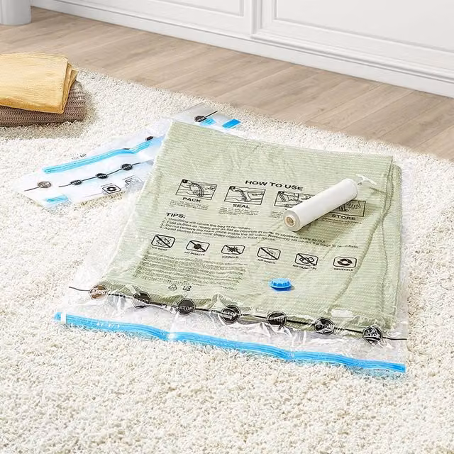 Livingandhome 5 Pack Vacuum Compression Storage Bags in Transparent and Blue