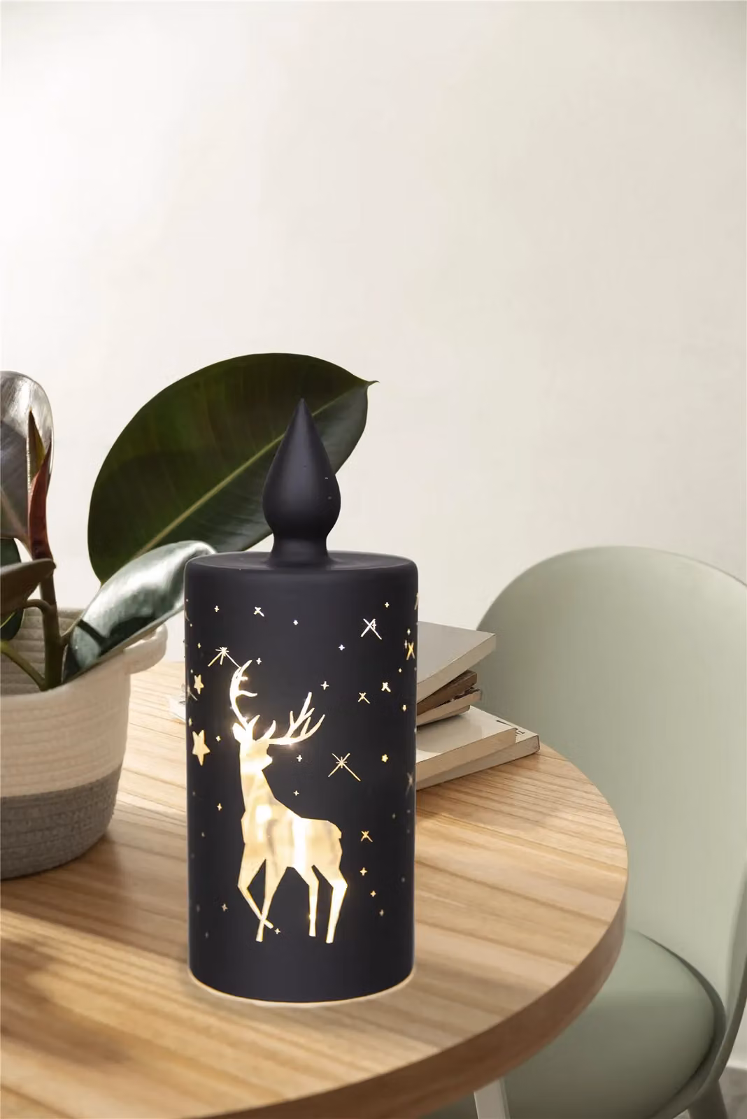 Shatchi Black and Gold Christmas Decorated LED Glass Candle Lantern, H 27 cm x W 10 cm x D 10 cm – 5