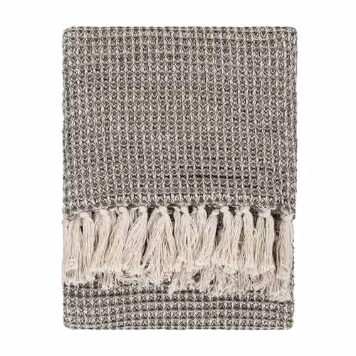 Yard Lorne Waffle Pique Cotton Throw with Fringes in Green, W/D/H: 150 x 200 cm – 1