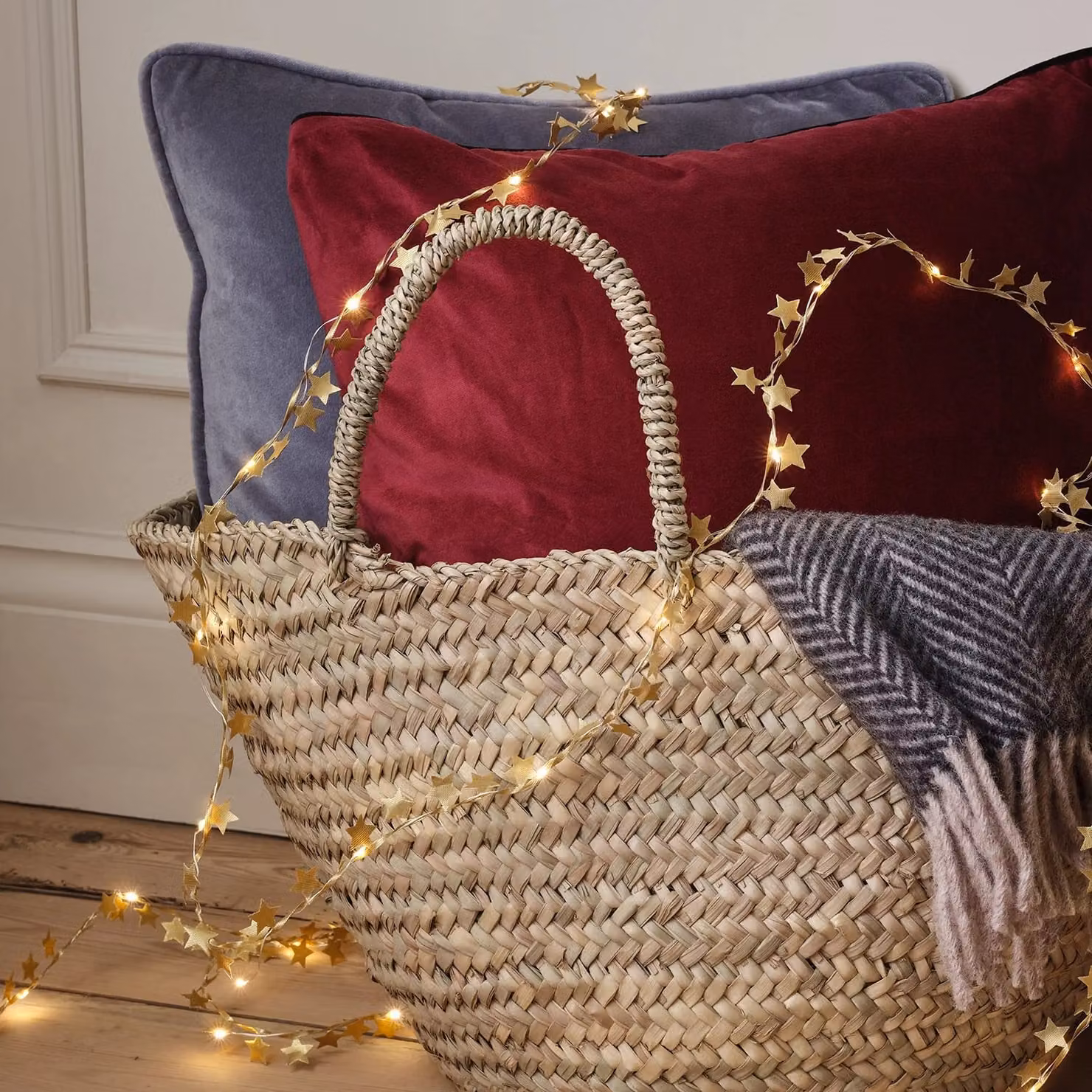 Lights4fun Gold Star Fabric Micro LED String Lights, Warm White, Length: 40 cm
