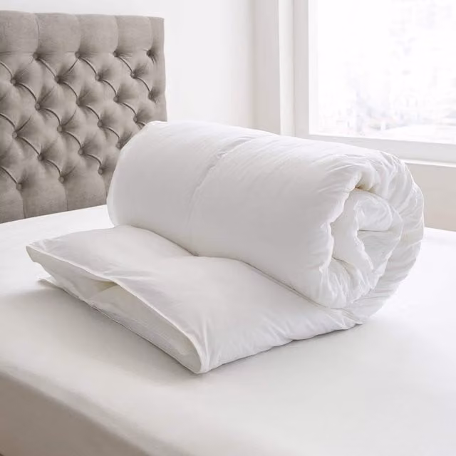 Bedeck Of Belfast White Microfibre Kingsize Duvet, 13.5 Tog