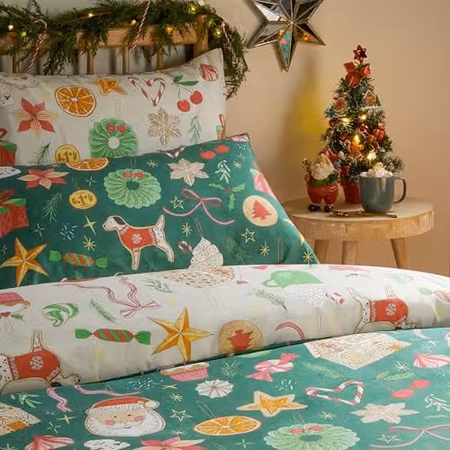 Riva Home Duvet Day Festive Christmas Reversible Duvet Cover Set, Green, W/D/H: 200 x 200 cm – 2