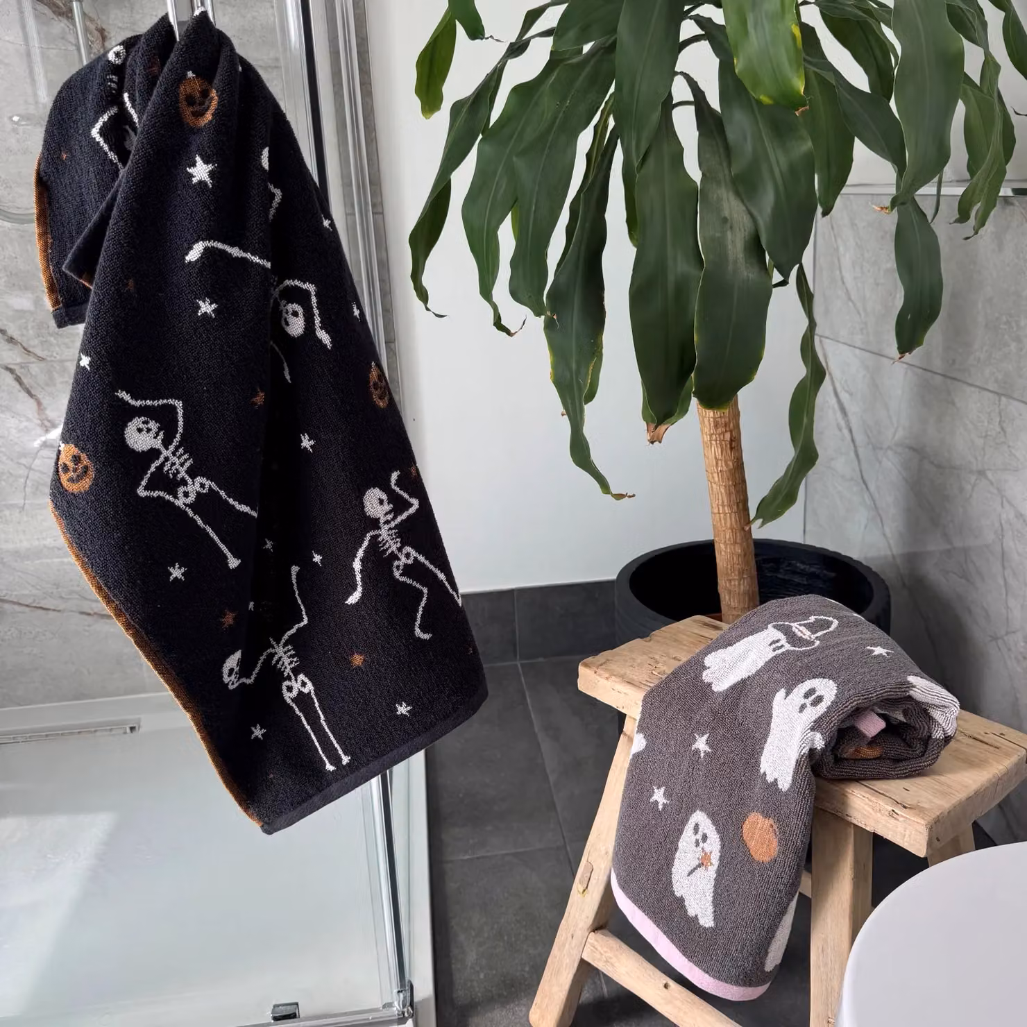 Allure Bath Fashions Odyssey Collection Halloween Hand Towels, Pack of 2, Multicolour and Black, 100% Cotton, W: 50 cm, H: 80 cm – 5